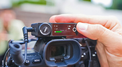میکروفون یقه ای دو کاربر بی سیم هالی لند Hollyland Lark MAX Duo Microphone