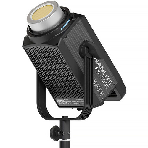 نور ویدیویی نانلایت Nanlite FS-300C RGB LED Monolight