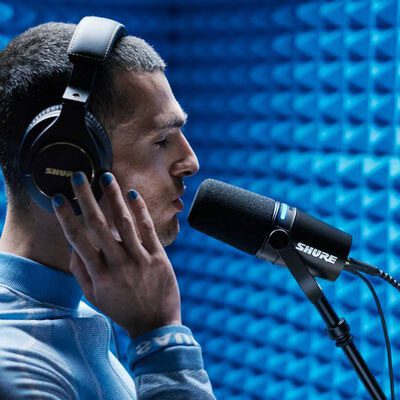 میکروفون پادکست شور Shure MV7+ Podcast XLR/USB-C Microphone