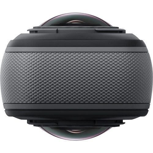 دوربین ورزشی اینستا Insta360 X5 360 Action Camera Essentials Bundle
