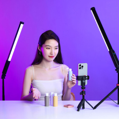 باتوم لایت اولانزی Ulanzi VL119 RGB LED Light Wand
